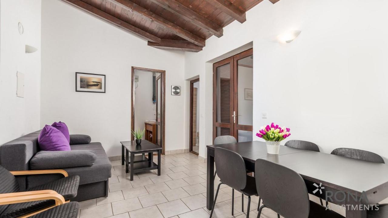 Rona Holiday Home Ana Porec Exterior photo
